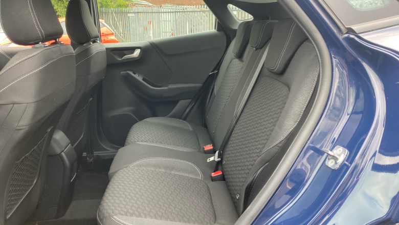 Ford Puma 1.0 EcoBoost Hybrid mHEV 155 Titanium 5dr Petrol Hatchback
